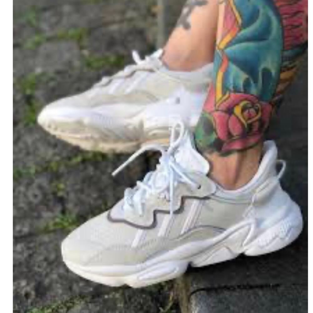 Adidas Ozweego Women's Cloud White Lilac Metallic Athletic Sneakers Shoes Size 7